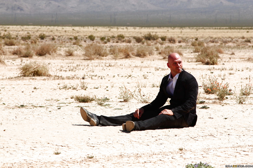 Hardcore criminals meet up in the middle of the desert and fuck