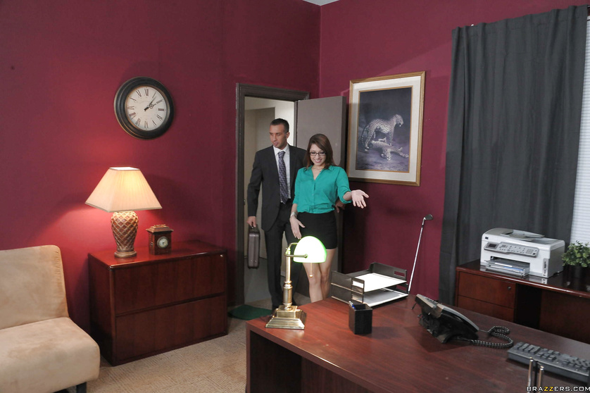 Big-dicked boss finds a chained and collared blonde in his office